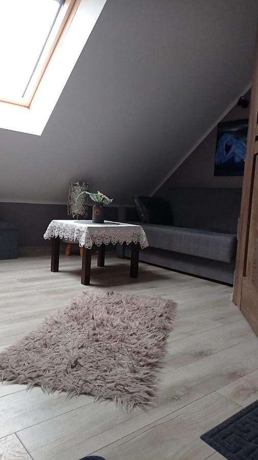 Maly Apartamencik Teo Rewal Exterior foto
